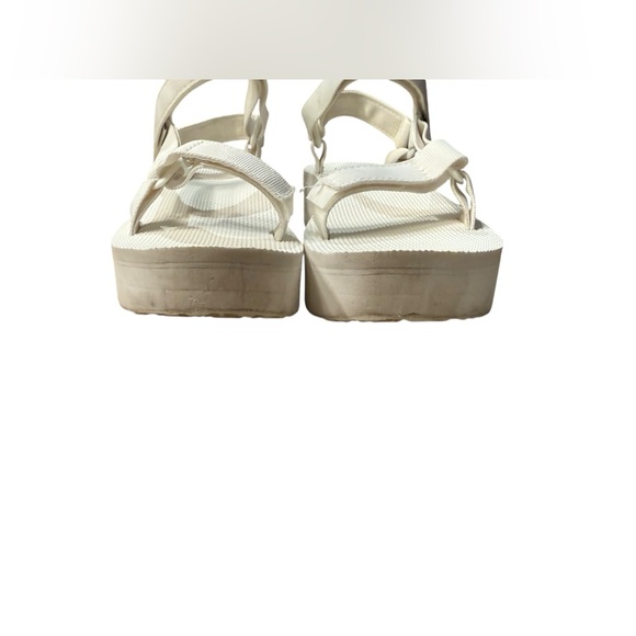 Teva Women's Size 8 White Platform Sandals - Picture 3 of 6